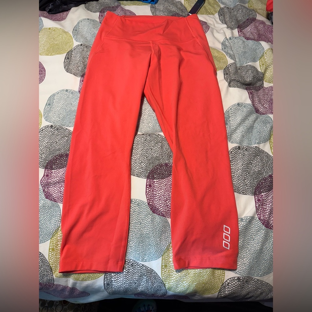 Lorna Jane no dig sculpting 7/8 tight gently used